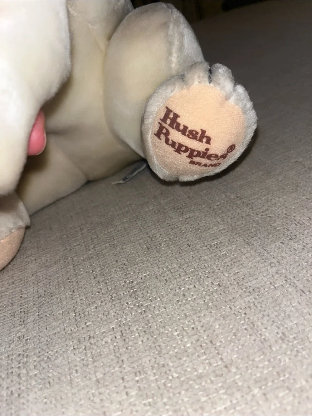 Wolverine Plush Basset Hound Toy - Brown, White, Black